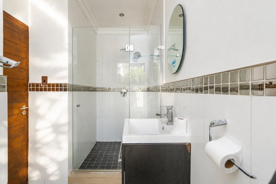 5 Bedroom Property for Sale in Pecanwood Estate North West